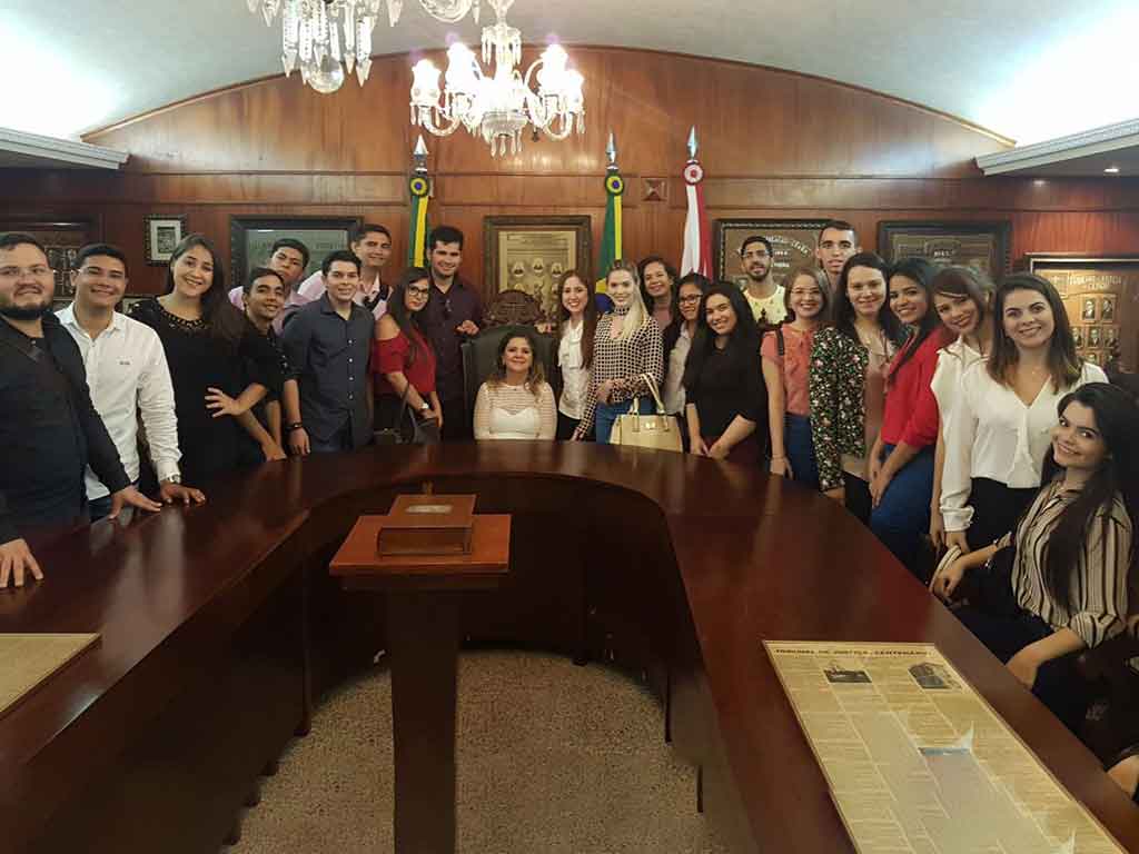 Curso de Direito participou de visita técnica ao Tribunal de Justiça do Ceará