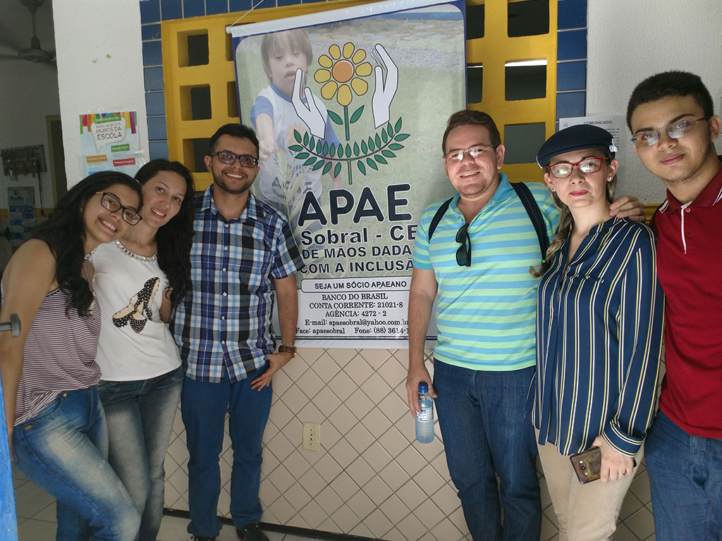 Pedagogia do UNINTA realiza visita a APAE de Sobral