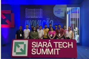 Estudantes do curso de Administração do UNINTA participam do Ceará Tech Summit 2024 